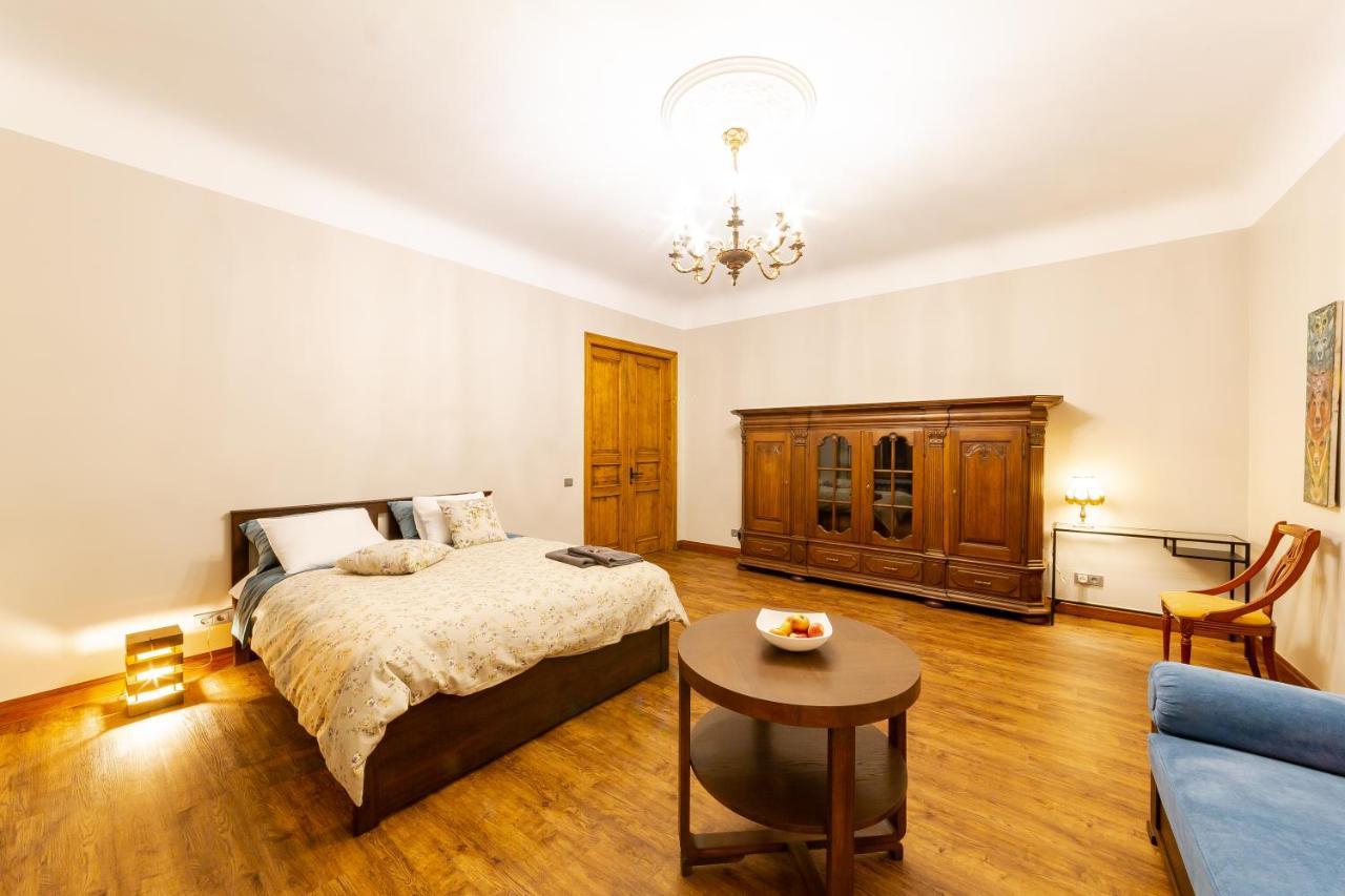 Cozy Storie'S Ap, 47Sqm, Renovated 2020, Free Parking Apartment Рига Екстериор снимка